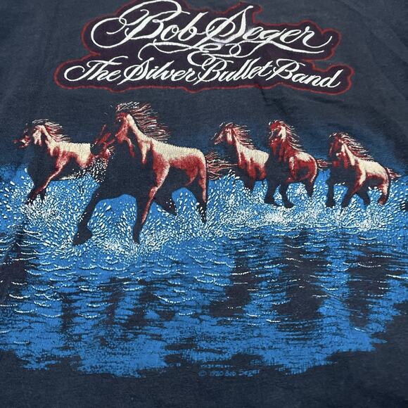 Vintage Bob Seger Shirt 1980 Against The Wind Single Stitch 80s USA Fade Holes - Picture 3 of 9